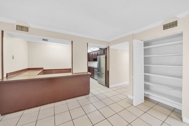 221 NW 43rd Place, Deerfield Beach, FL 33064