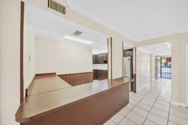 221 NW 43rd Place, Deerfield Beach, FL 33064