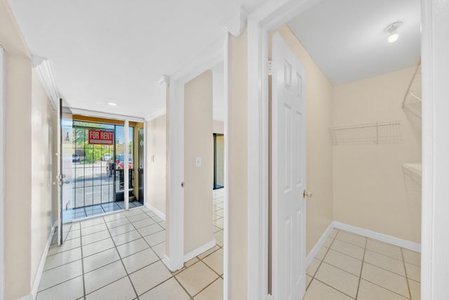 221 NW 43rd Place, Deerfield Beach, FL 33064