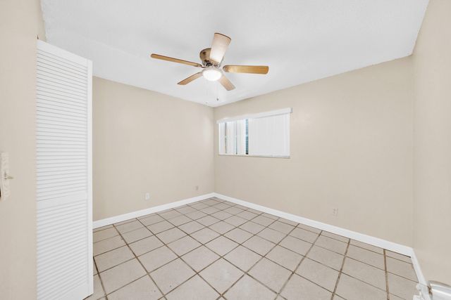 221 NW 43rd Place, Deerfield Beach, FL 33064
