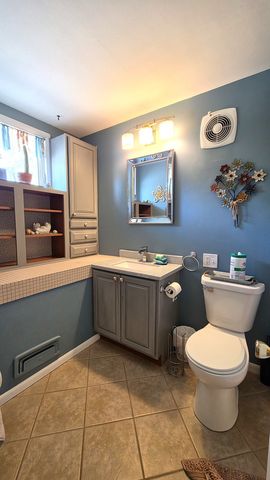 1410 Broadview Drive, Bettendorf, IA 52722