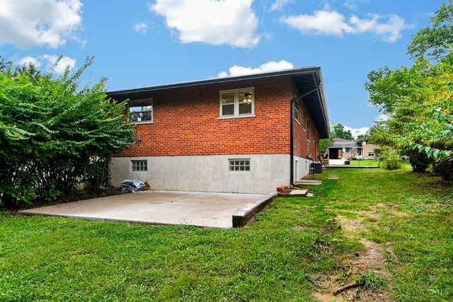 9031 Rolling Lane, Sycamore Twp, OH 45236