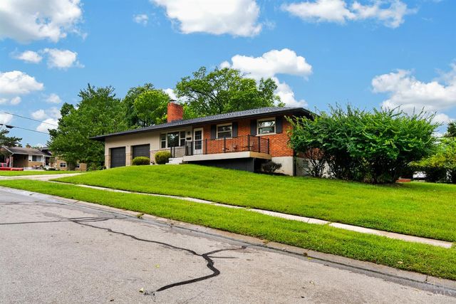 9031 Rolling Lane, Sycamore Twp, OH 45236
