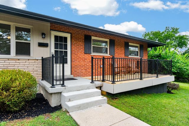 9031 Rolling Lane, Sycamore Twp, OH 45236