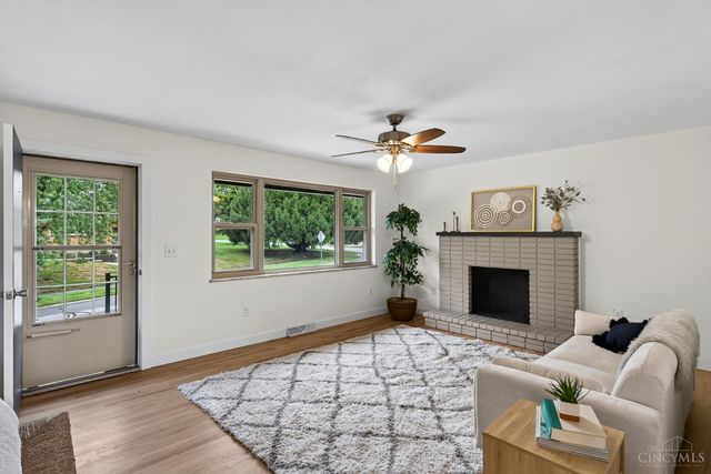 9031 Rolling Lane, Sycamore Twp, OH 45236