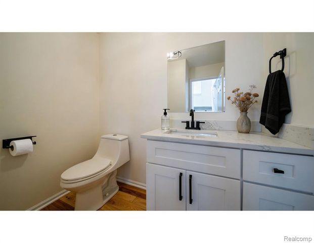 224 Willis Avenue, Royal Oak, MI 48067