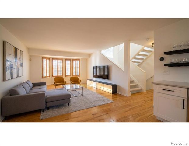 224 Willis Avenue, Royal Oak, MI 48067