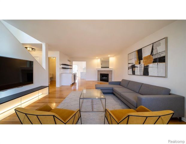 224 Willis Avenue, Royal Oak, MI 48067