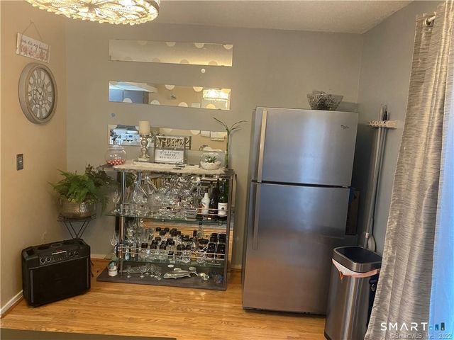 1645 Quinnipiac Avenue 5, New Haven, CT 06513