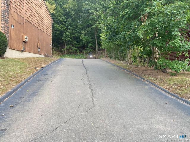 1645 Quinnipiac Avenue 5, New Haven, CT 06513