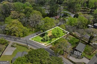 263 W Lake Avenue NW, Atlanta, GA 30314