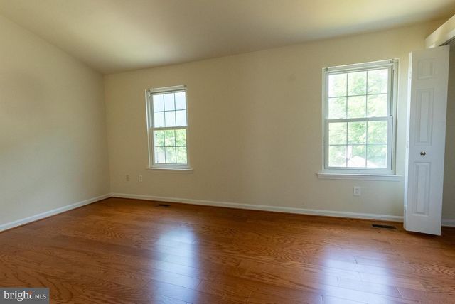 1739 COUNTRYWOOD CT, Landover, MD 20785