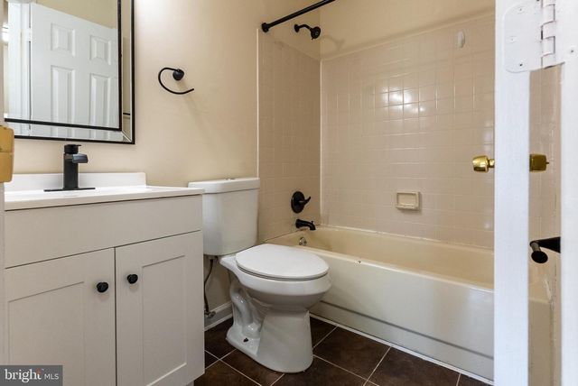 1739 COUNTRYWOOD CT, Landover, MD 20785