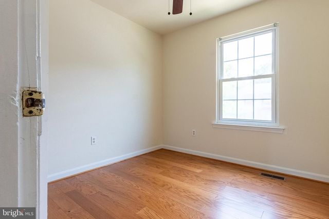 1739 COUNTRYWOOD CT, Landover, MD 20785