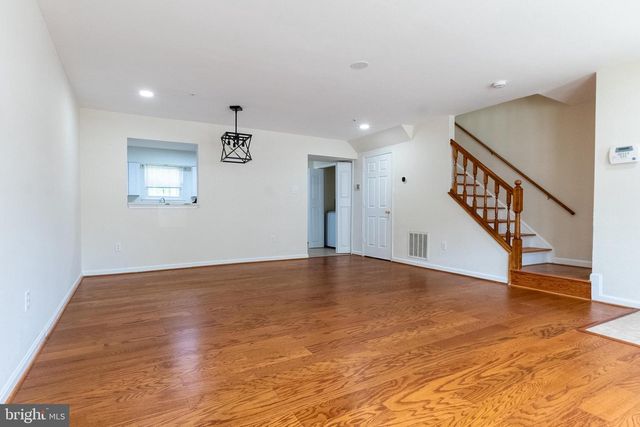1739 COUNTRYWOOD CT, Landover, MD 20785