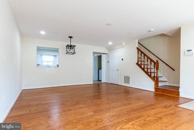 1739 COUNTRYWOOD CT, Landover, MD 20785