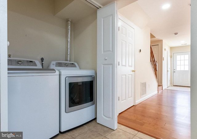 1739 COUNTRYWOOD CT, Landover, MD 20785