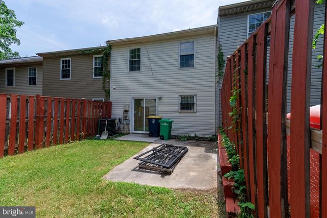 1739 COUNTRYWOOD CT, Landover, MD 20785