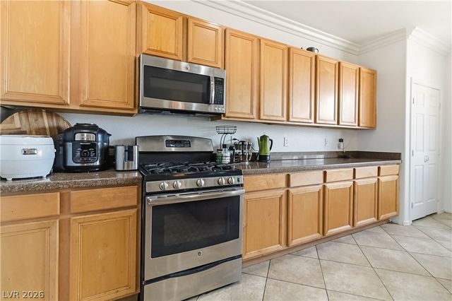 5629 Lookout Crest Street, North Las Vegas, NV 89031