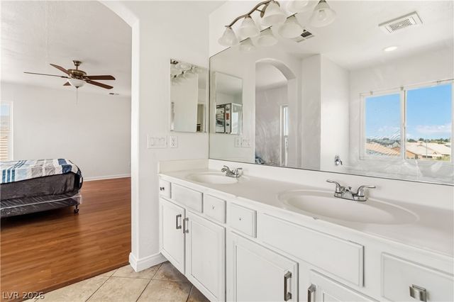 5629 Lookout Crest Street, North Las Vegas, NV 89031