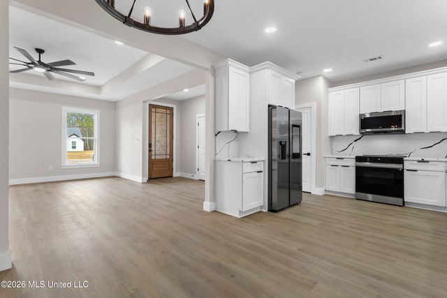 1601 Fairway Drive, Gautier, MS 39553