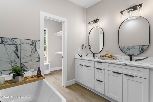 1601 Fairway Drive, Gautier, MS 39553