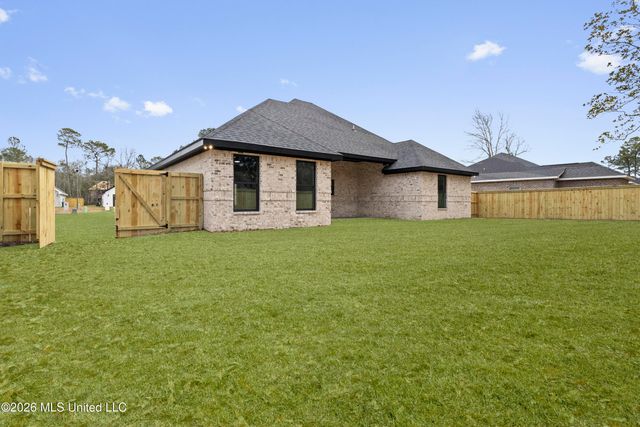 1601 Fairway Drive, Gautier, MS 39553