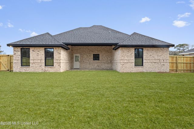 1601 Fairway Drive, Gautier, MS 39553