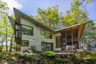 518 Shaker Boulevard, Enfield, NH 03748
