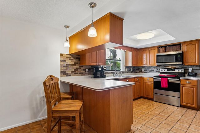 9205 GRAY FOX LANE, Port Richey, FL 34668