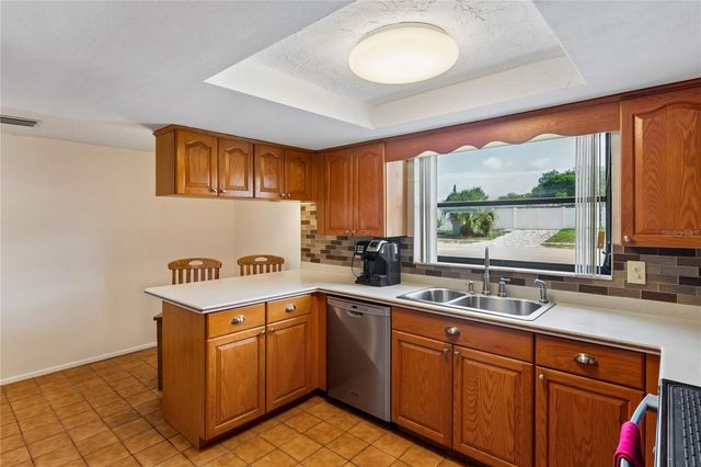 9205 GRAY FOX LANE, Port Richey, FL 34668