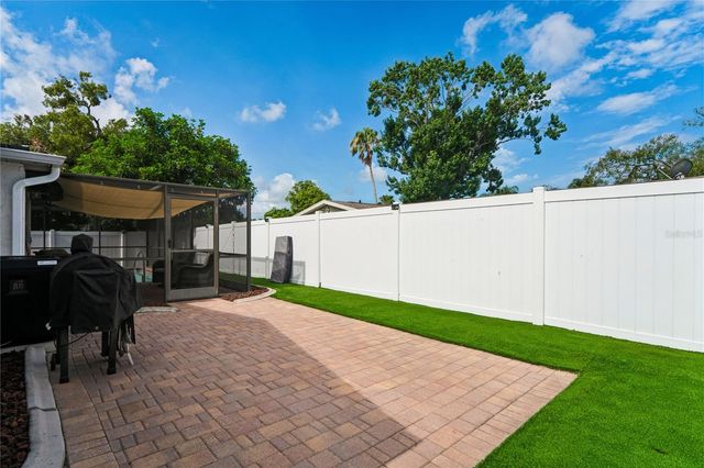 9205 GRAY FOX LANE, Port Richey, FL 34668