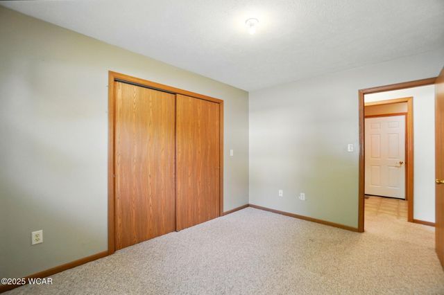209 Cheyenne Drive, Wapakoneta, OH 45895