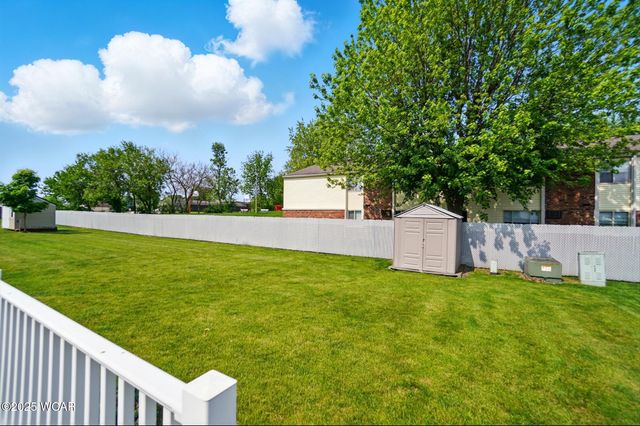 209 Cheyenne Drive, Wapakoneta, OH 45895