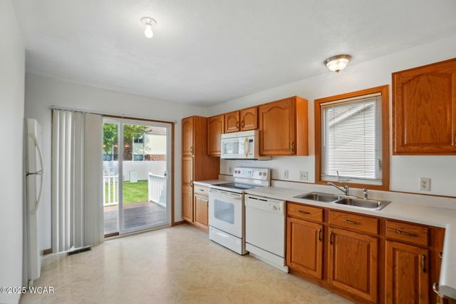209 Cheyenne Drive, Wapakoneta, OH 45895