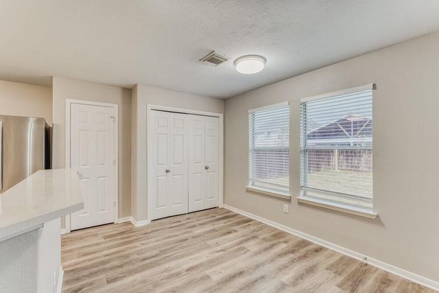 6207 Winter Oak Street, Pearland, TX 77584