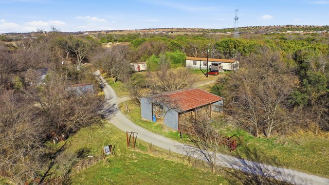 1355 Friendship Road, Weatherford, TX 76085