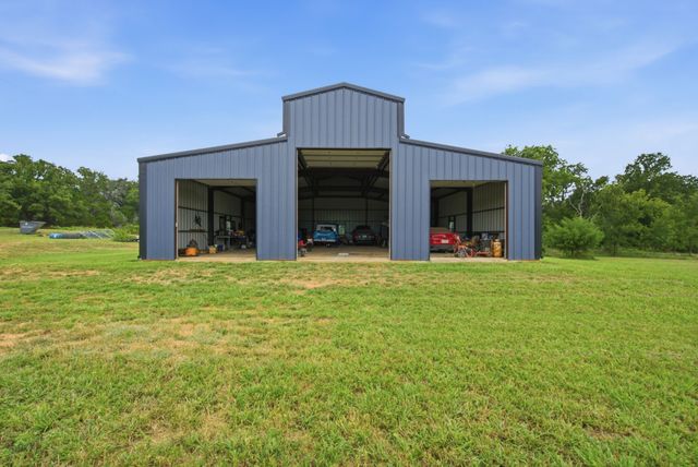 1355 Friendship Road, Weatherford, TX 76085
