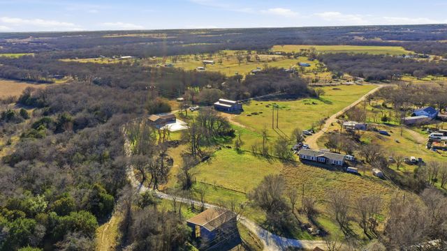 1355 Friendship Road, Weatherford, TX 76085