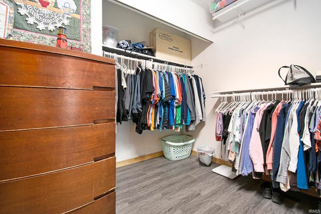 13495 N Hillside Drive, Syracuse, IN 46567