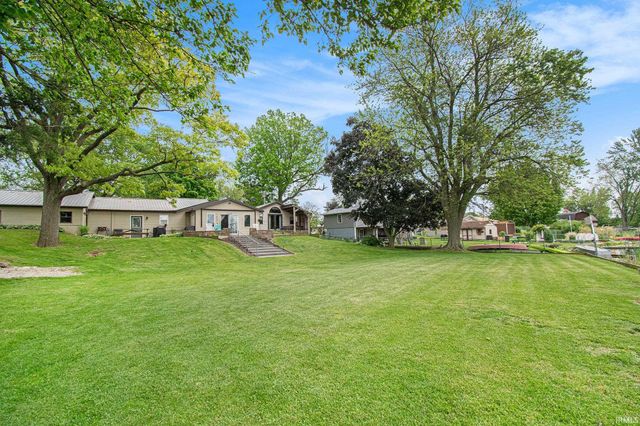 13495 N Hillside Drive, Syracuse, IN 46567