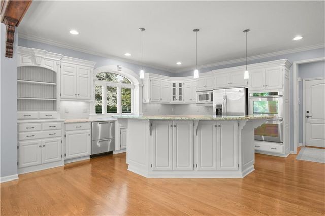 13210 Outlook Street, Overland Park, KS 66209