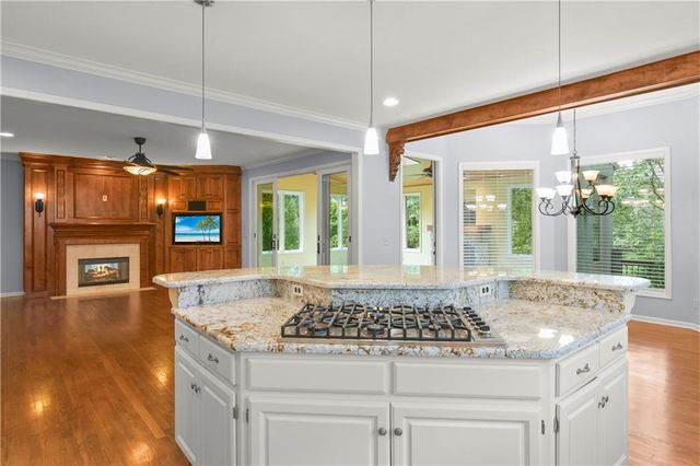 13210 Outlook Street, Overland Park, KS 66209