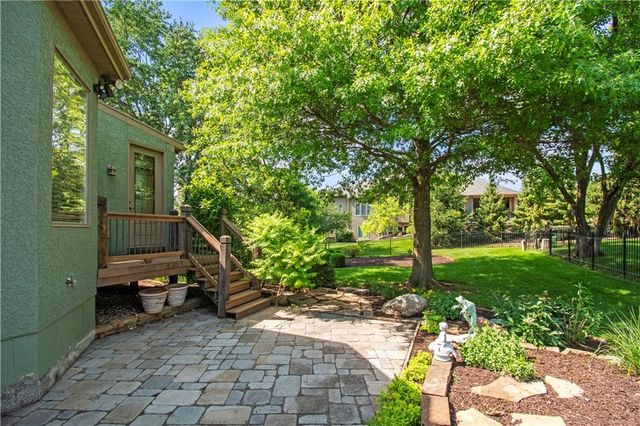 13210 Outlook Street, Overland Park, KS 66209