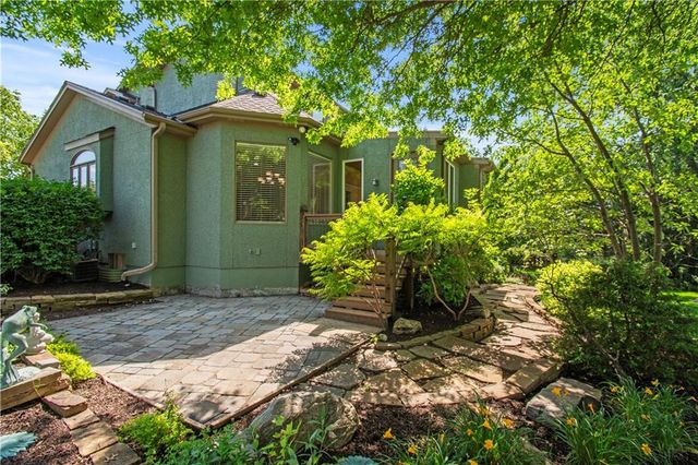 13210 Outlook Street, Overland Park, KS 66209