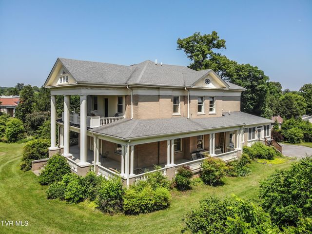 322 Spruce Street Street, Bristol, TN 37620