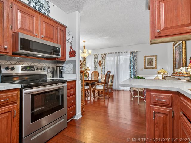 3200 E Price Road 33, Bartlesville, OK 74006