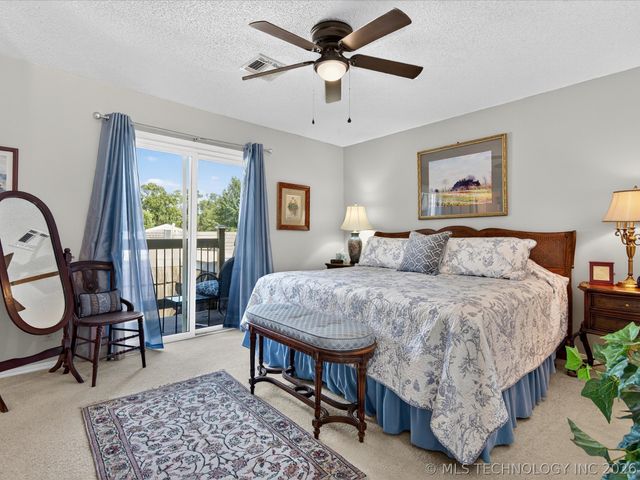 3200 E Price Road 33, Bartlesville, OK 74006