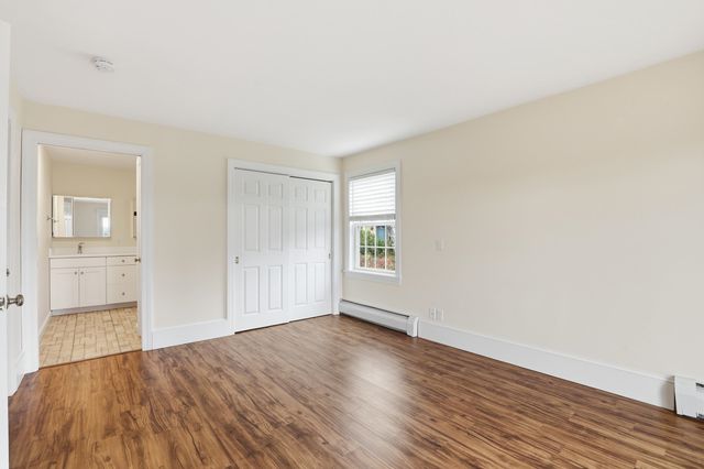 10 Highland Ridge Road, New London, NH 03257