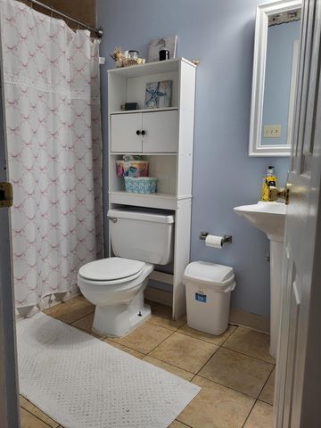 907 Division Street, La Porte, IN 46350